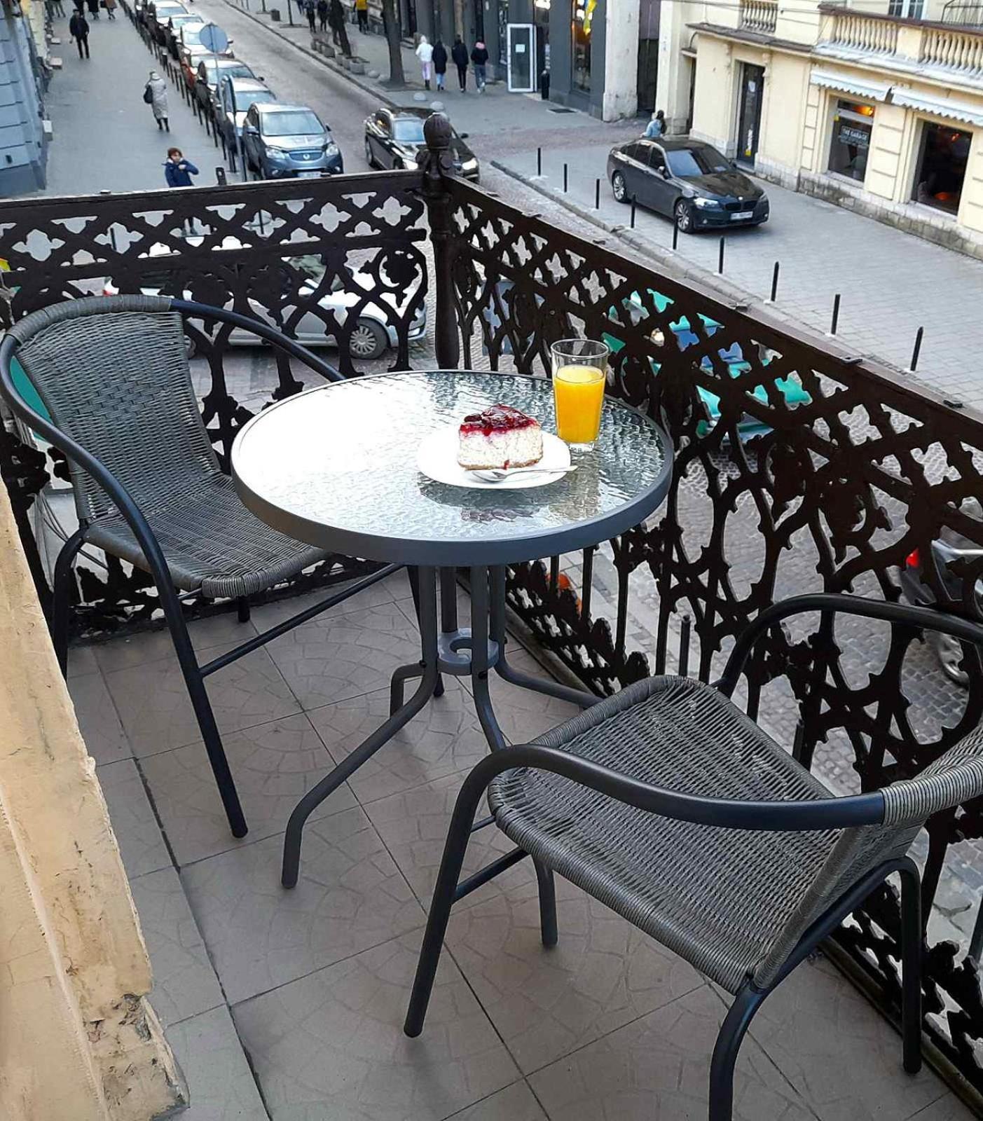 Apartments On Pekarska Str.26 Lviv Extérieur photo