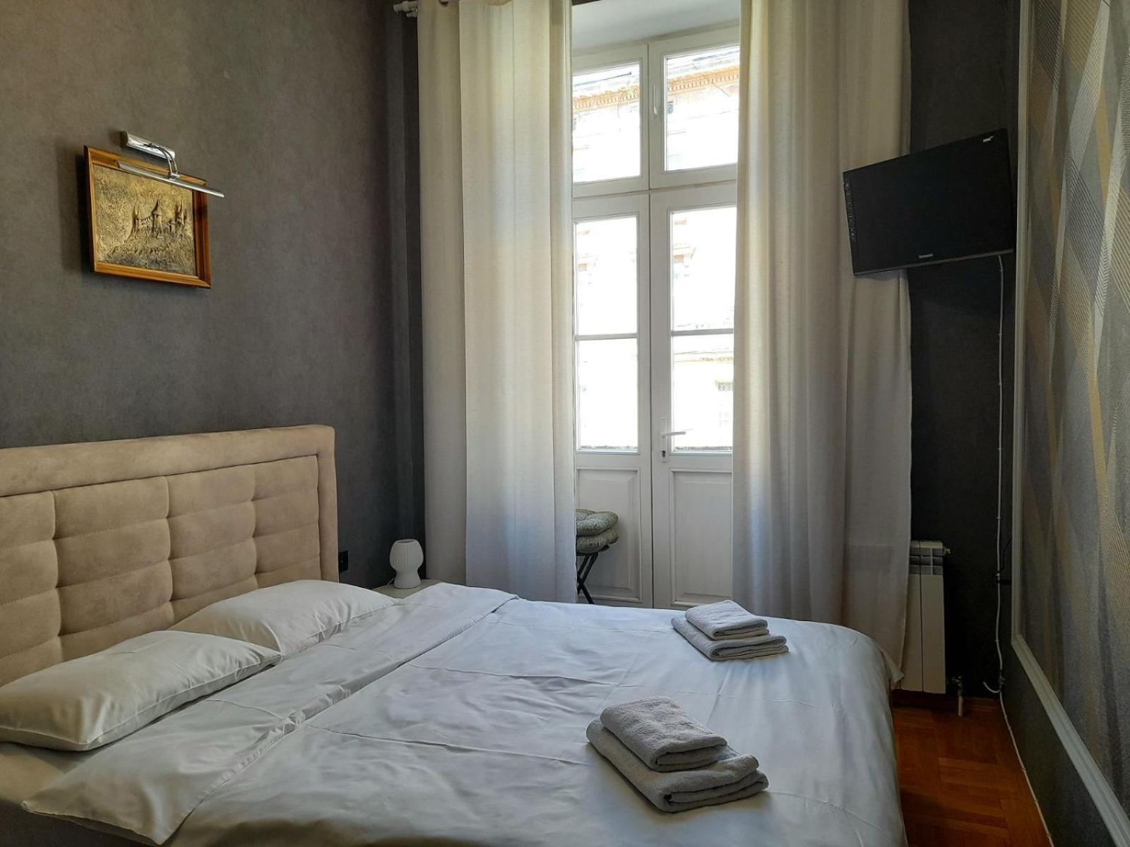 Apartments On Pekarska Str.26 Lviv Extérieur photo